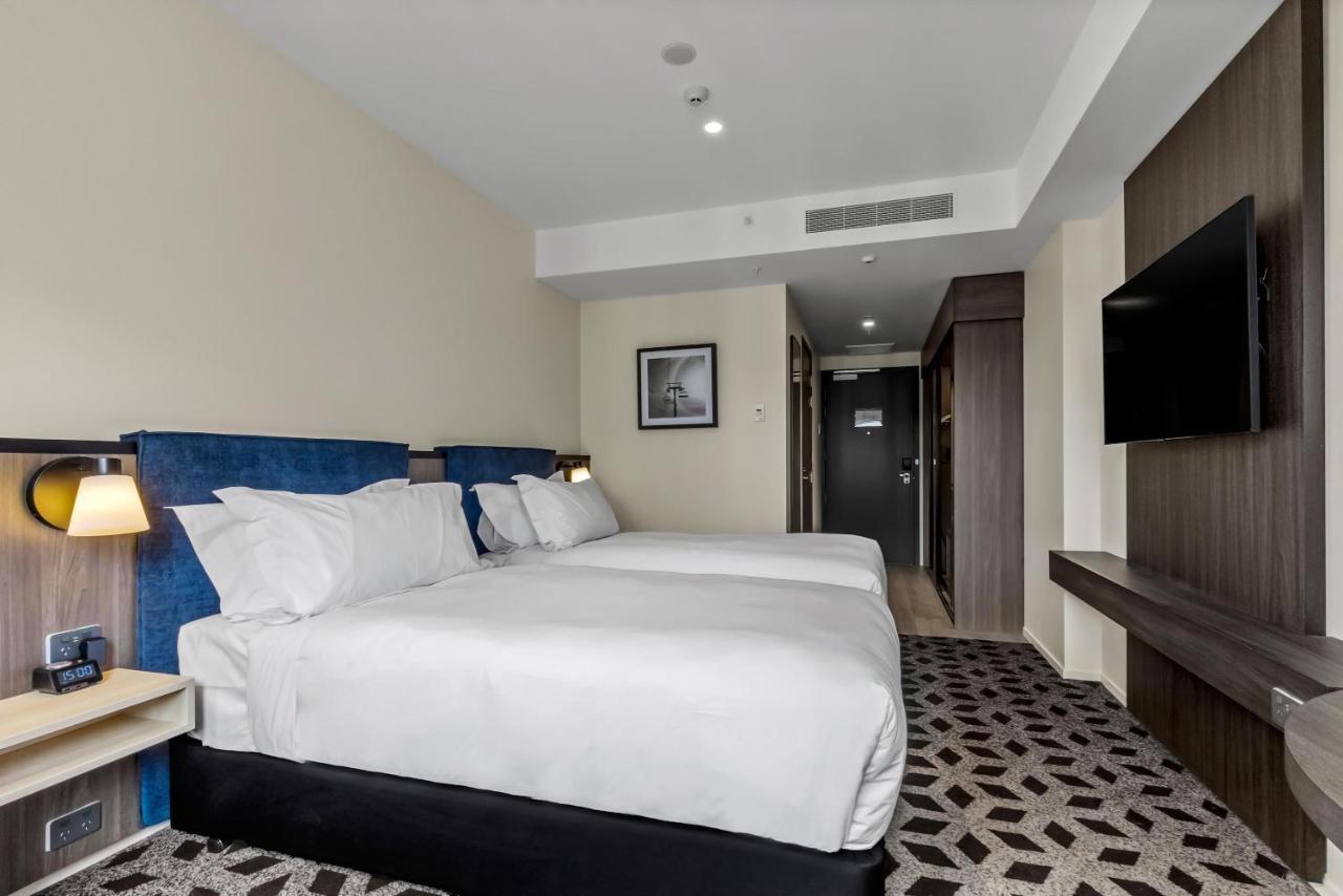 Holiday Inn Queenstown Remarkables Park Buitenkant foto
