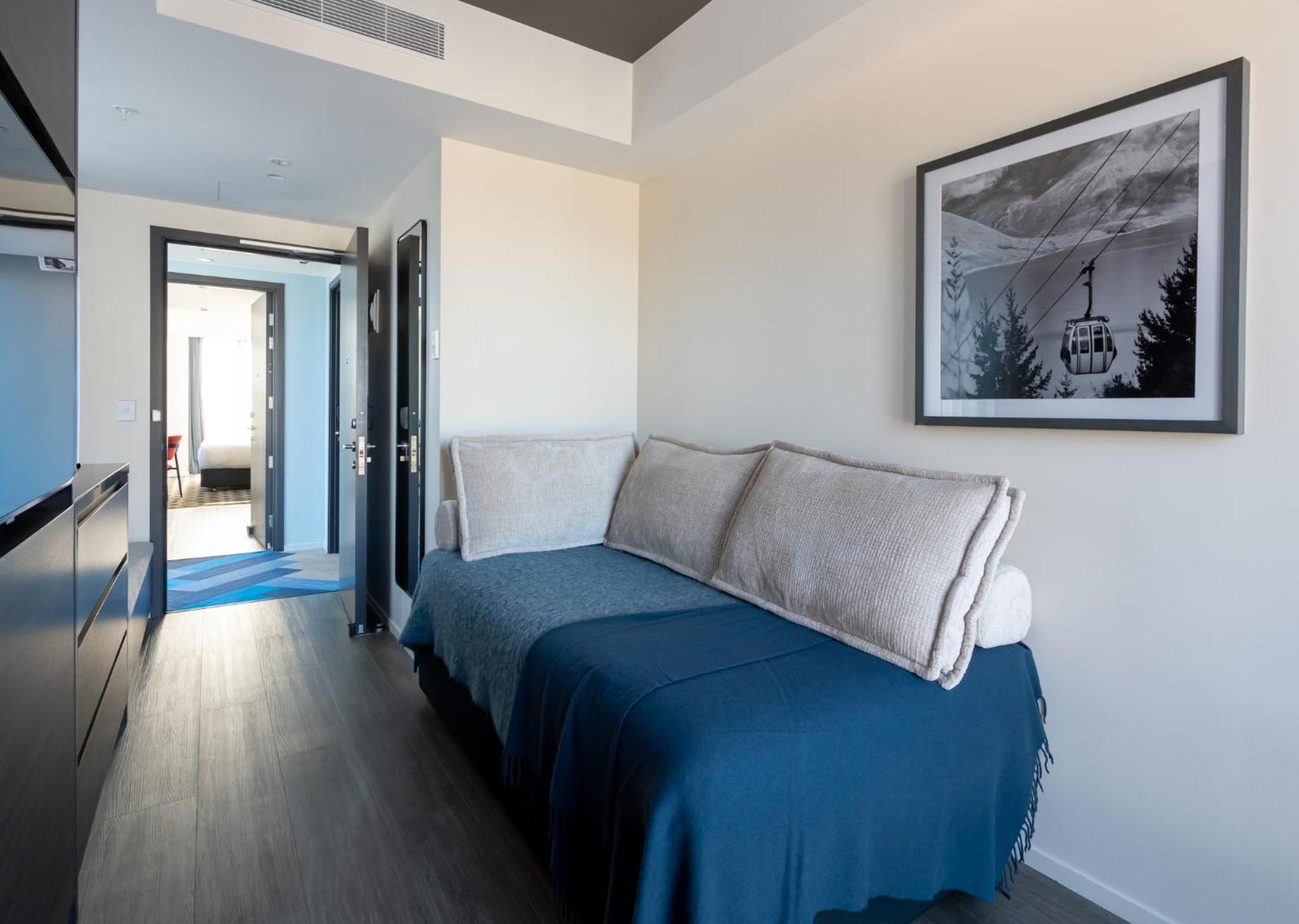 Holiday Inn Queenstown Remarkables Park Buitenkant foto